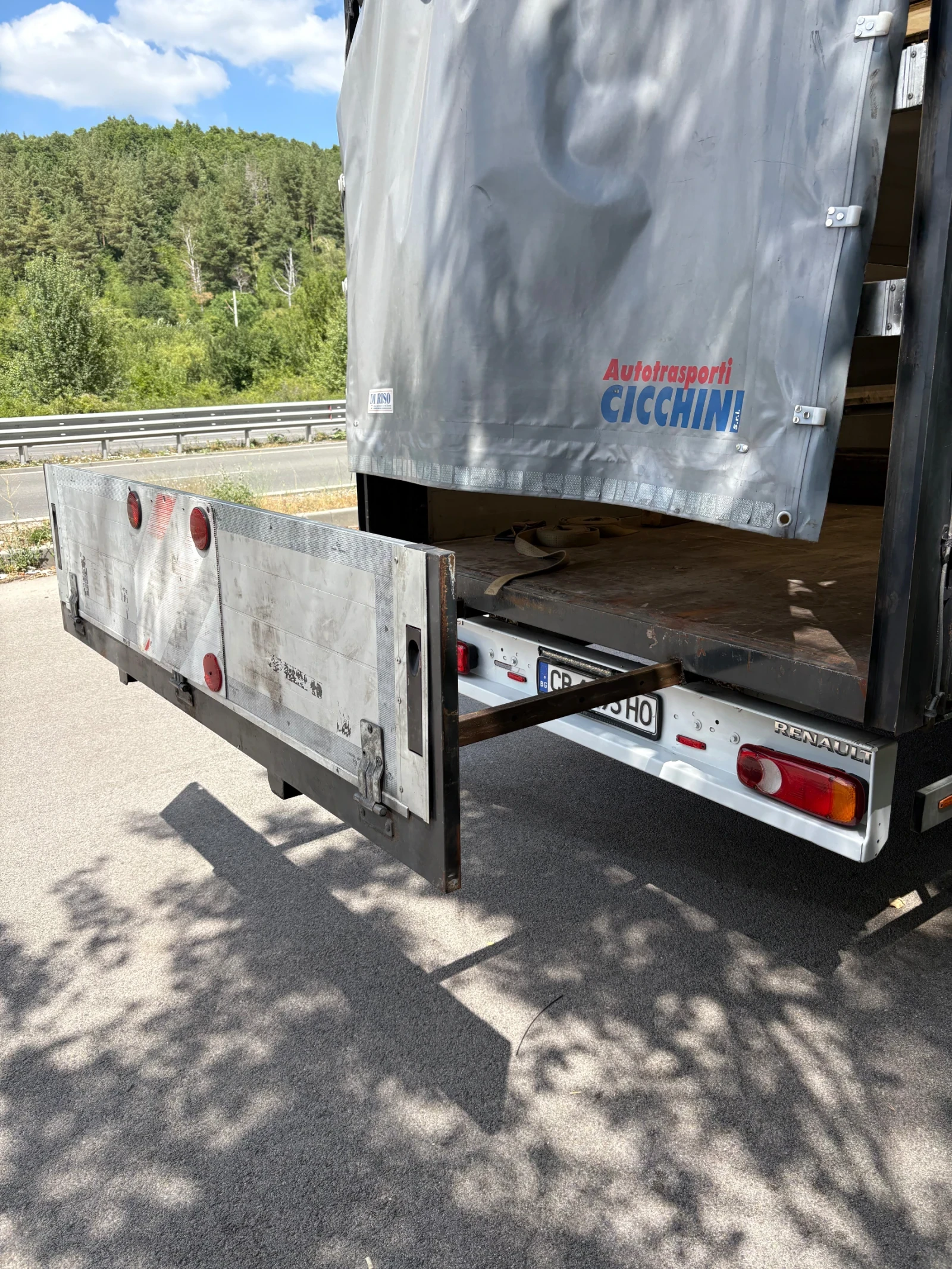 Renault Master Бордови с бризент - изображение 7