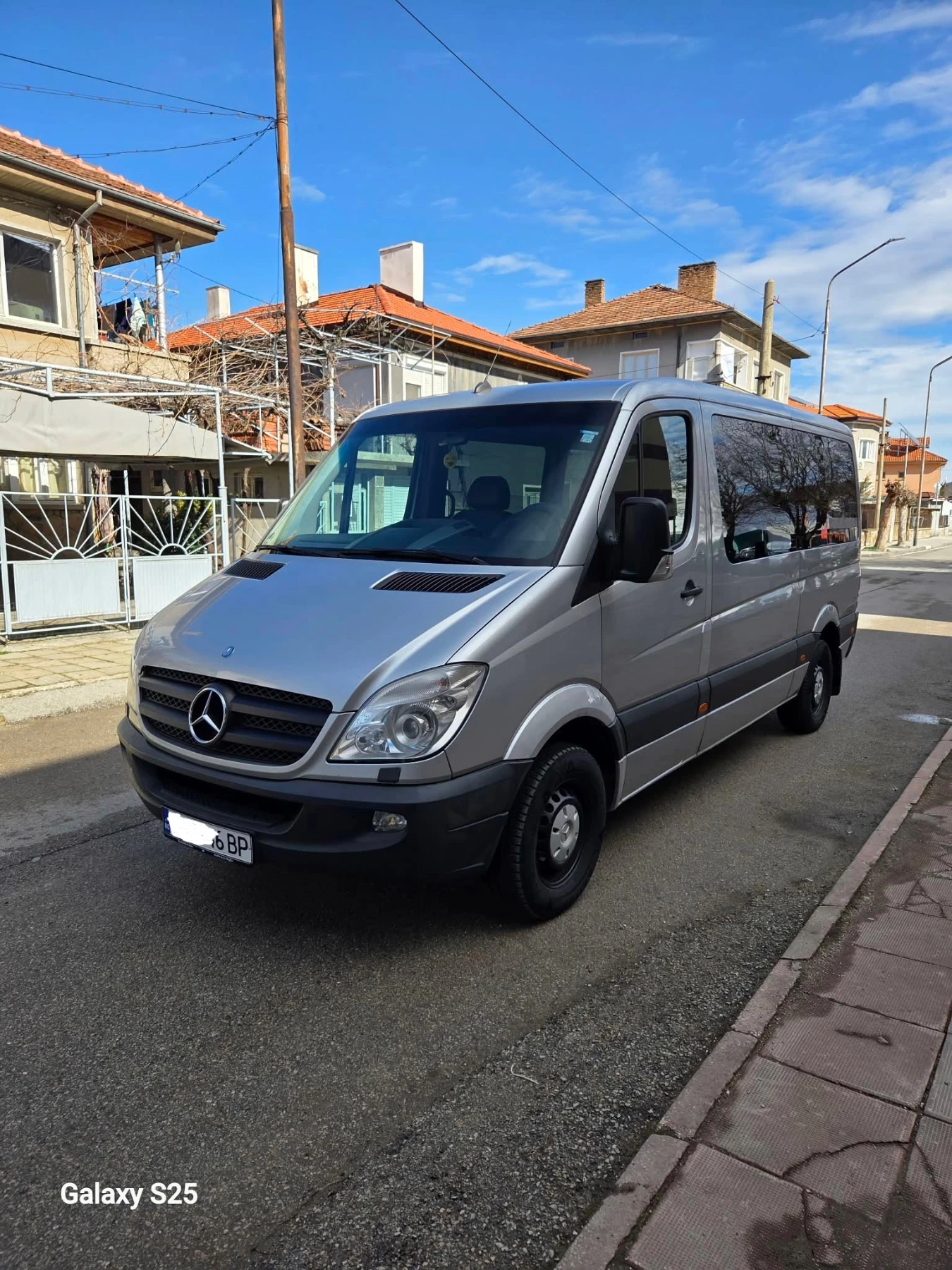 Mercedes-Benz Sprinter 215 CDI 9-Местен - изображение 2