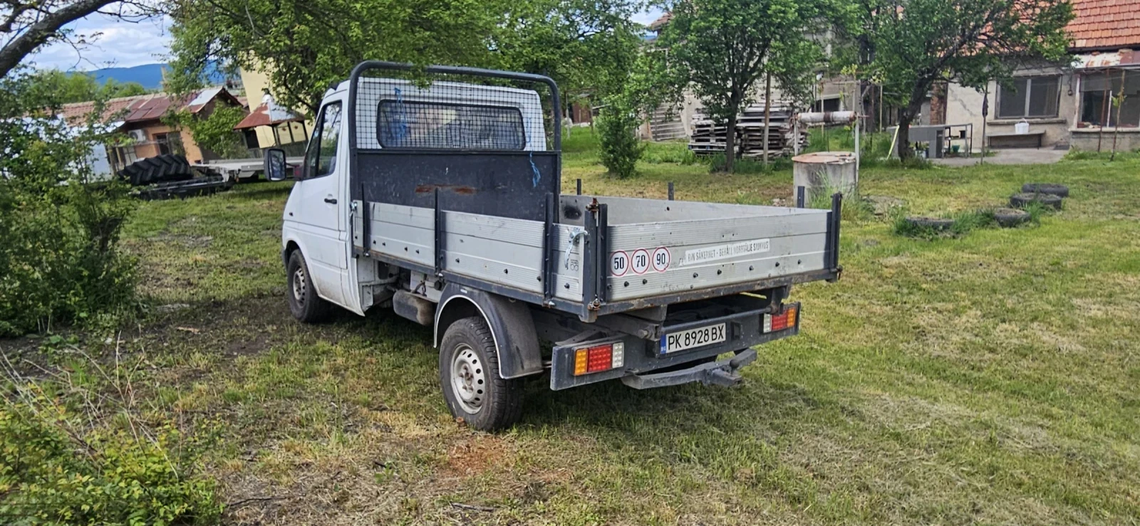 Mercedes-Benz 208 ЦДИ - изображение 3