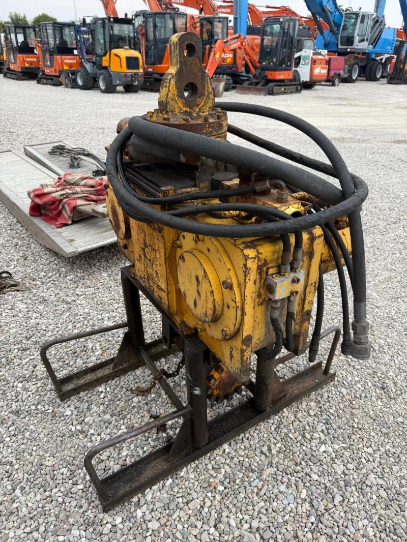 Допълнително оборудване Хидравличен чук ПИЛОТЕН ЧУК, снимка 6 - Индустриална техника - 51679182