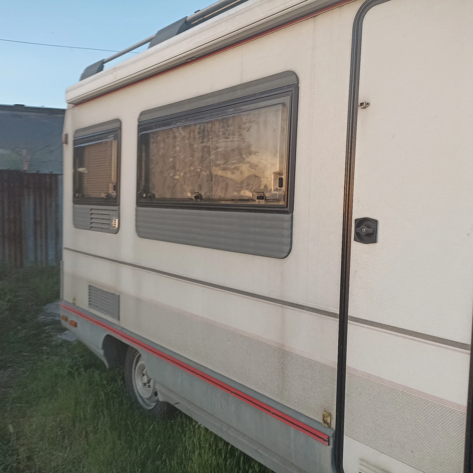 ������ Arca | Mobile.bg � ����������� 1