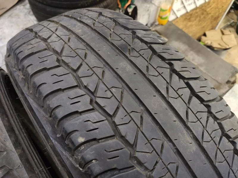 Гуми Летни 245/65R17, снимка 1 - Гуми и джанти - 33238975