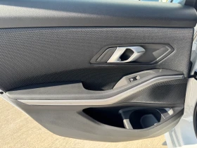 BMW 320 d TOURING / В ГАРАНЦИЯ ДО 02.2025г. / 105 800 км. , снимка 13