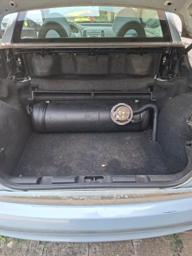 Nissan Micra 1.6, снимка 7