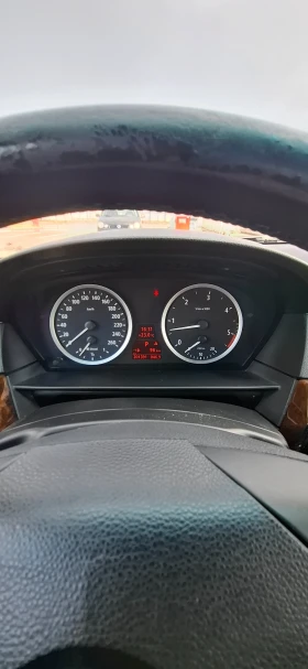 BMW 530, снимка 15