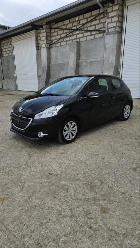 Peugeot 208 1.2-82кс., снимка 2