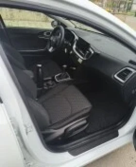 Kia Ceed 1.4     BRC , снимка 15 - Автомобили и джипове - 54483373