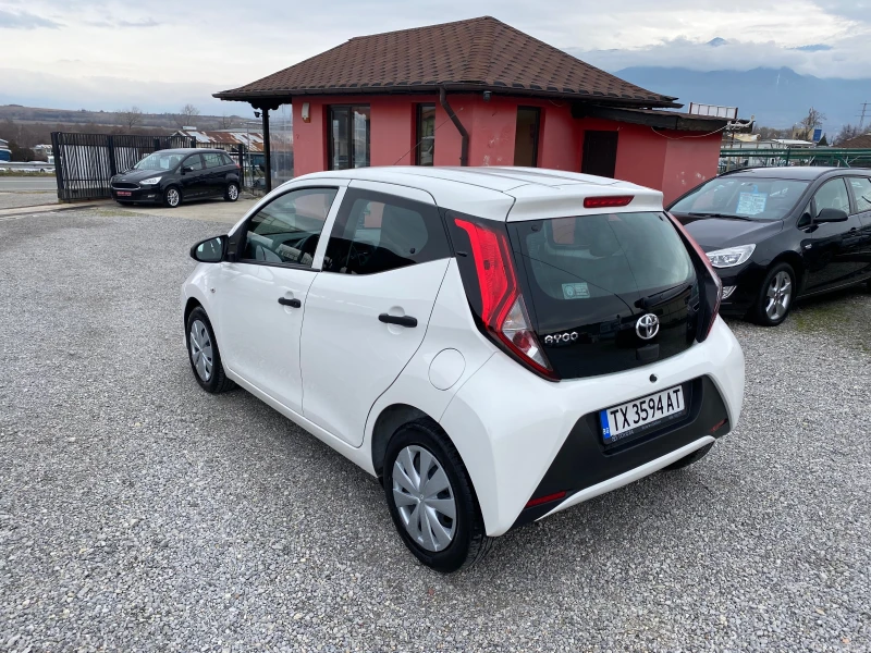 Toyota Aygo 1.0 Euro6, снимка 7 - Автомобили и джипове - 49593730