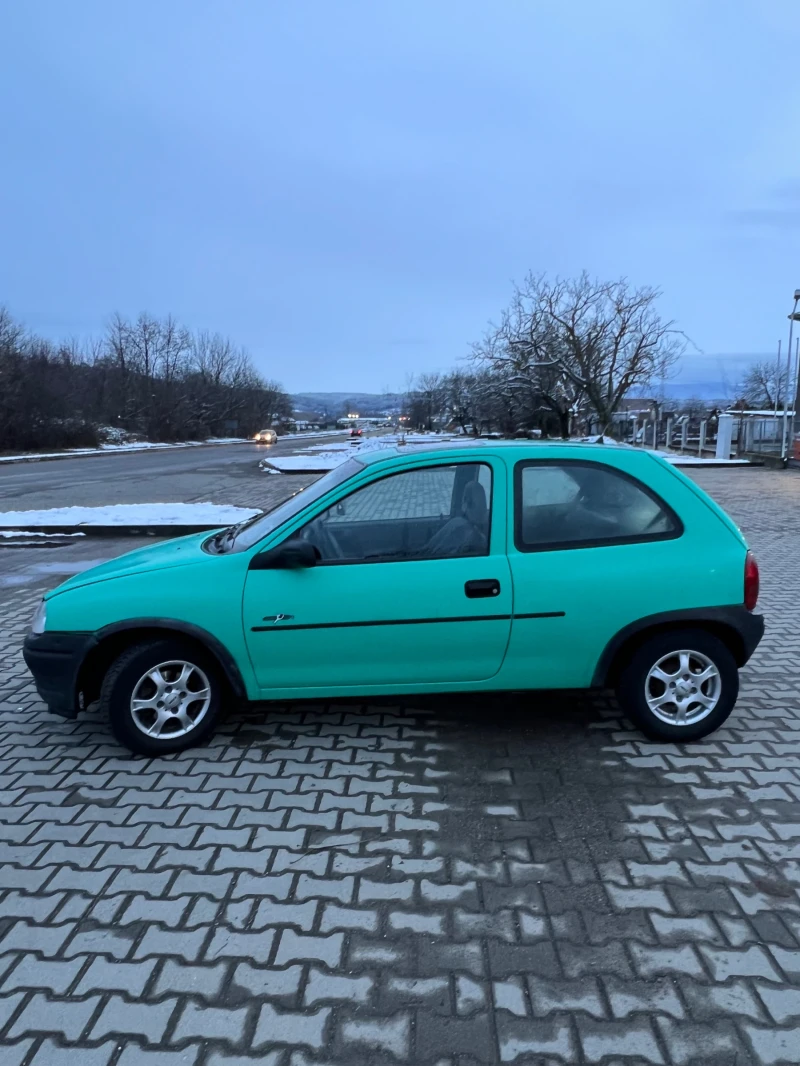 Opel Corsa, снимка 4 - Автомобили и джипове - 48663398