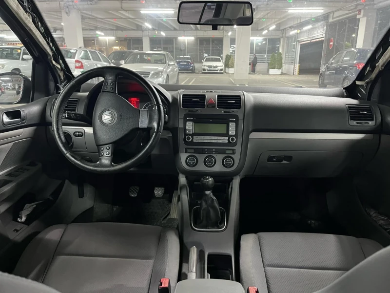 VW Golf, снимка 6 - Автомобили и джипове - 48919248