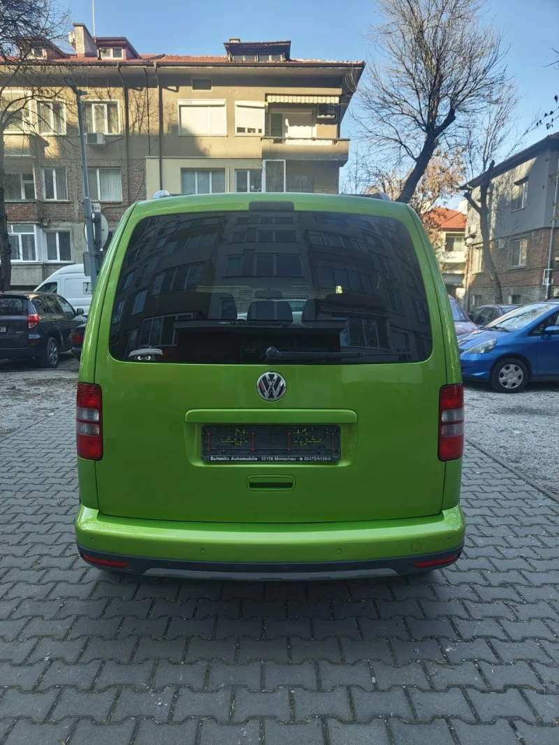 VW Caddy 1.6 Diesel Cross Caddy , снимка 8 - Автомобили и джипове - 49099851