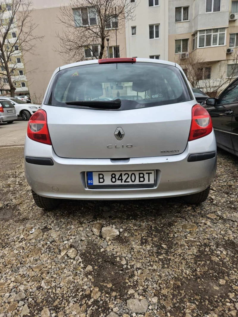 Renault Clio, снимка 4 - Автомобили и джипове - 49350220