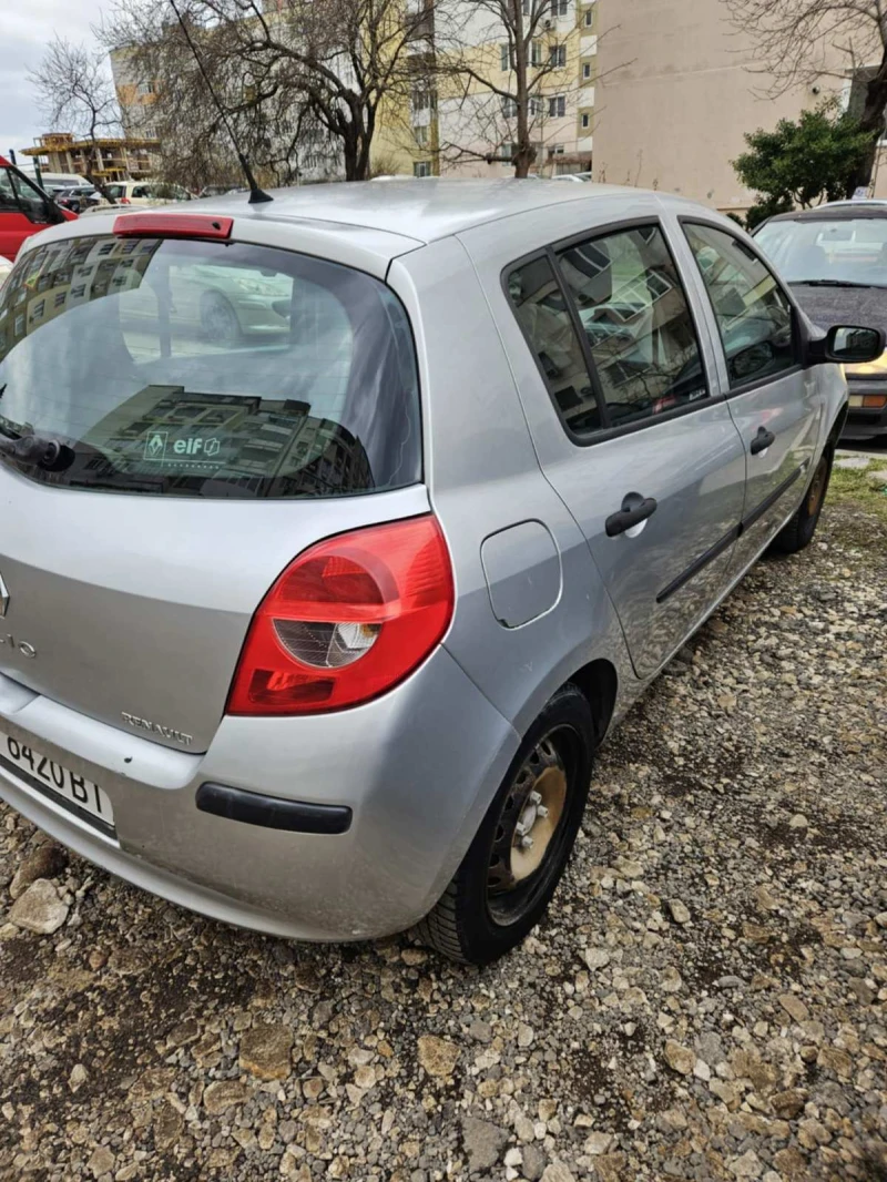 Renault Clio, снимка 3 - Автомобили и джипове - 49350220