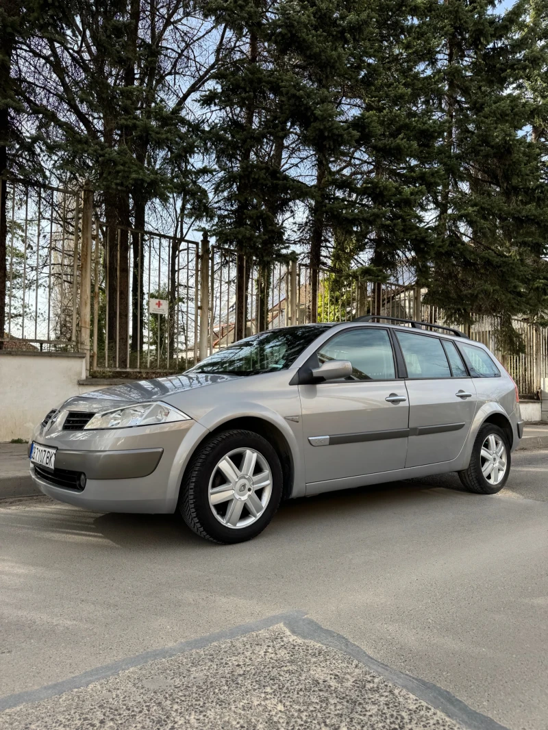 Renault Megane, снимка 9 - Автомобили и джипове - 49517901