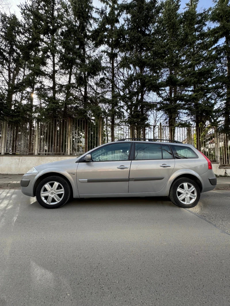 Renault Megane, снимка 7 - Автомобили и джипове - 49517901