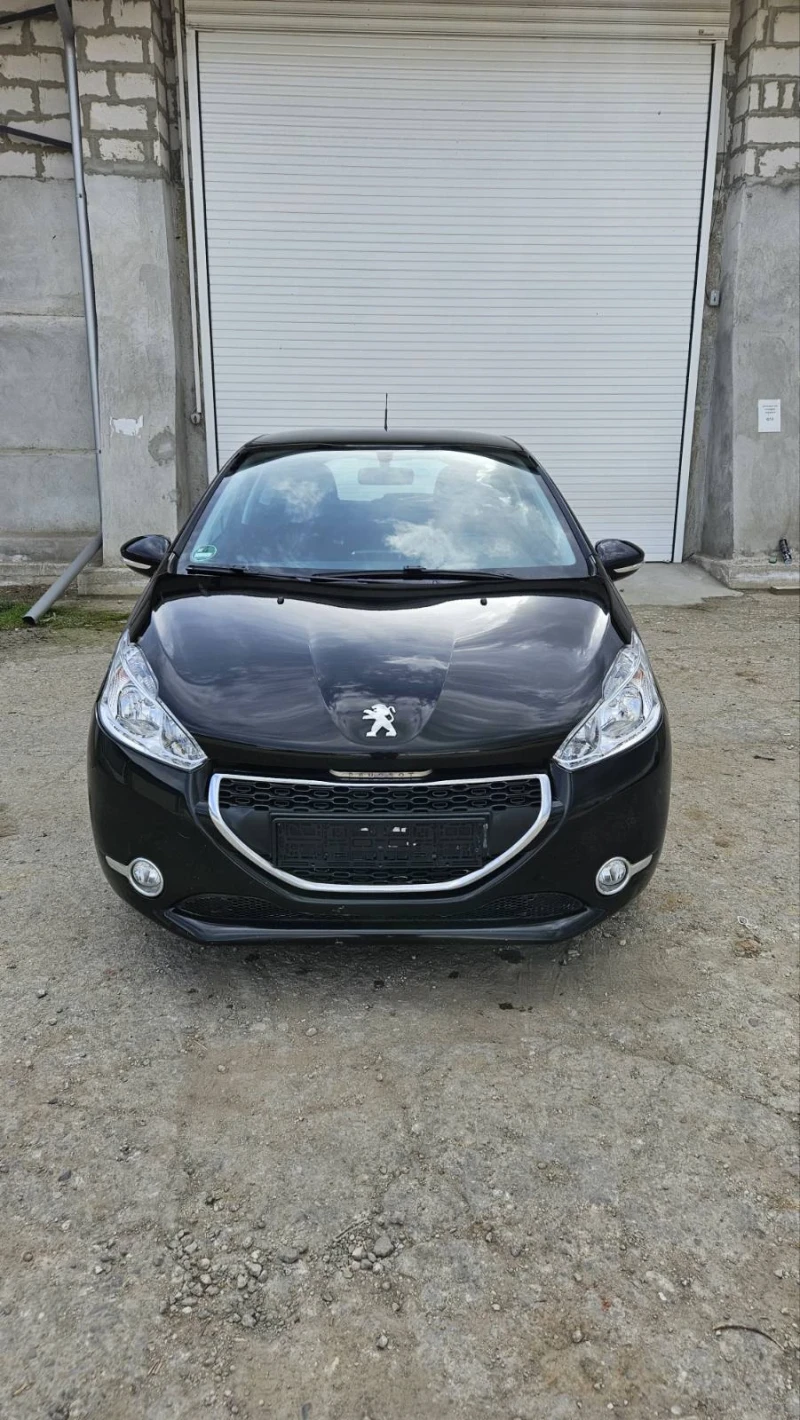 Peugeot 208 1.2-82кс., снимка 1 - Автомобили и джипове - 49535381