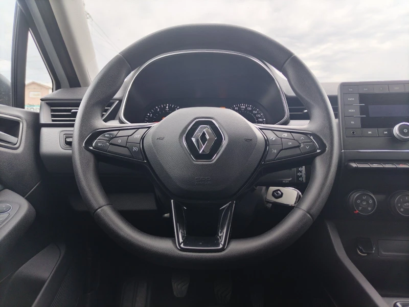 Renault Clio V Tce 100 BVM5 S&S, снимка 9 - Автомобили и джипове - 51445105