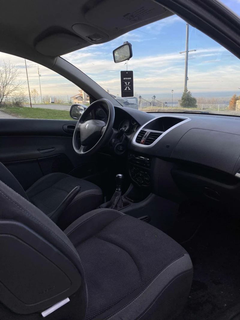 Peugeot 206, снимка 6 - Автомобили и джипове - 52627906