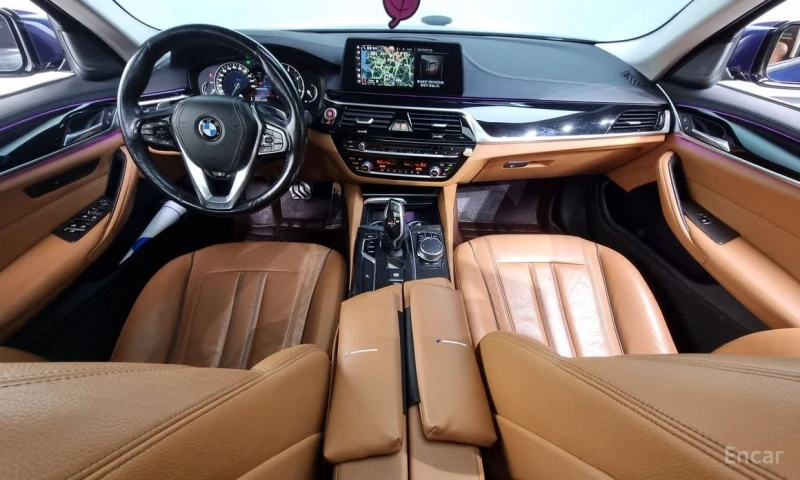 BMW 520, снимка 7 - Автомобили и джипове - 52874571