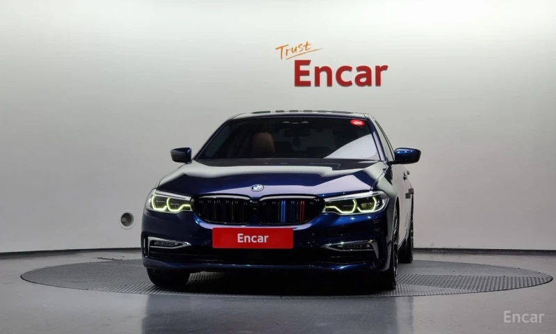 BMW 520, снимка 3 - Автомобили и джипове - 52874571