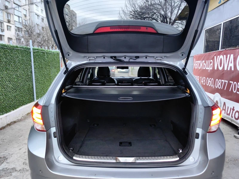 Hyundai I40 1.6CRDI-136к.с Euro-6  Creative, снимка 15 - Автомобили и джипове - 52985304