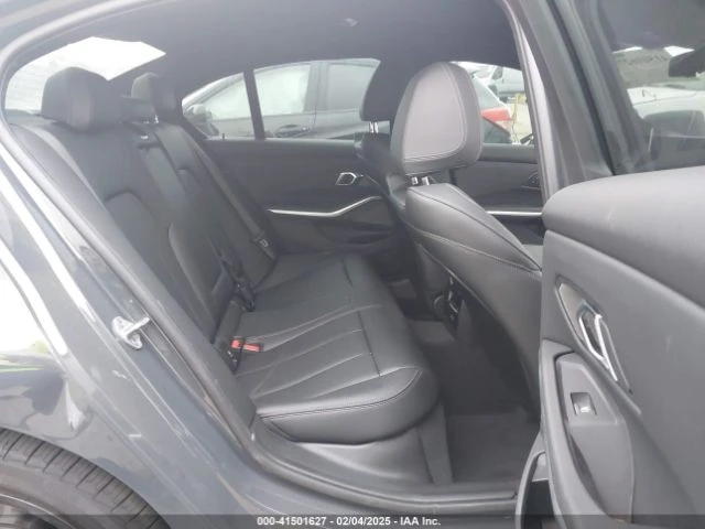 BMW 340 * B58 * 8ZF (CARFAX) * АвтоКредит, снимка 12 - Автомобили и джипове - 49599878