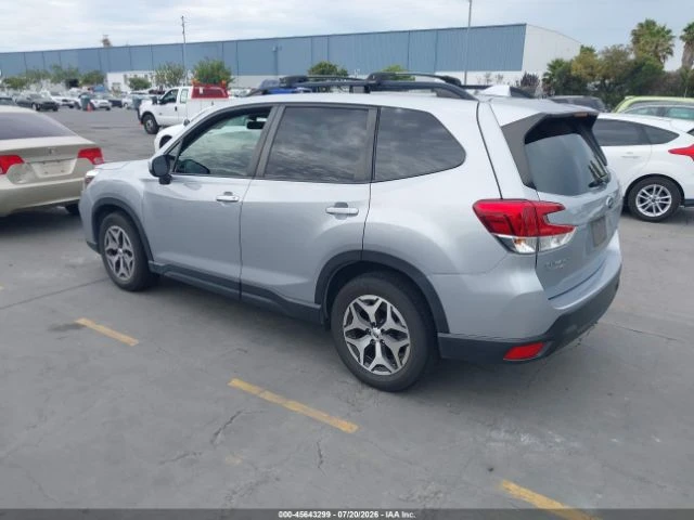 Subaru Forester PREMIUM* AWD* ПОДГРЕВ* NAVI* ШИБИДАХ* LED* , снимка 3 - Автомобили и джипове - 55434135