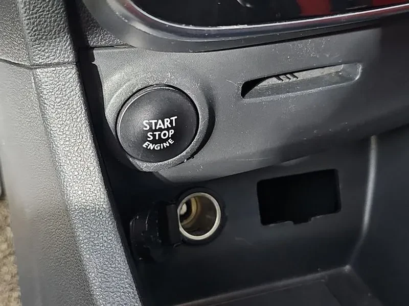 Renault Clio  Intensev, снимка 15 - Автомобили и джипове - 56165734