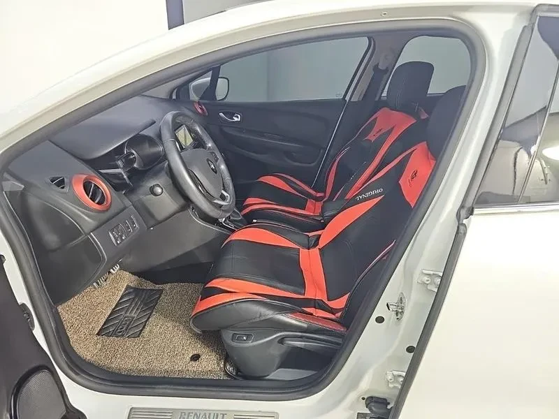 Renault Clio  Intensev, снимка 10 - Автомобили и джипове - 56165734