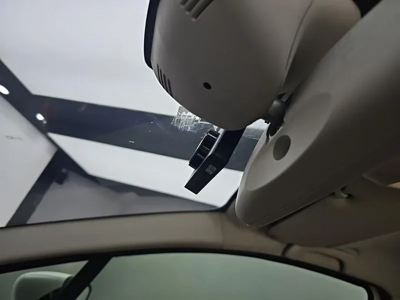 Renault Clio  Intensev, снимка 16 - Автомобили и джипове - 56165734