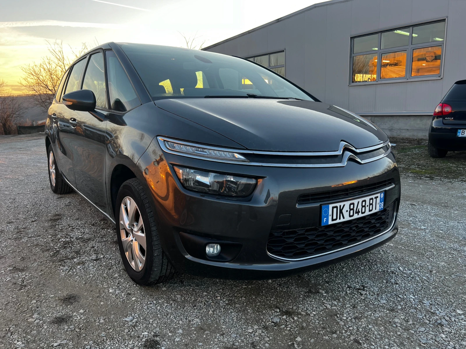 Citroen Grand C4 Picasso 1.6 HDi / 6+ 1 места - изображение 3