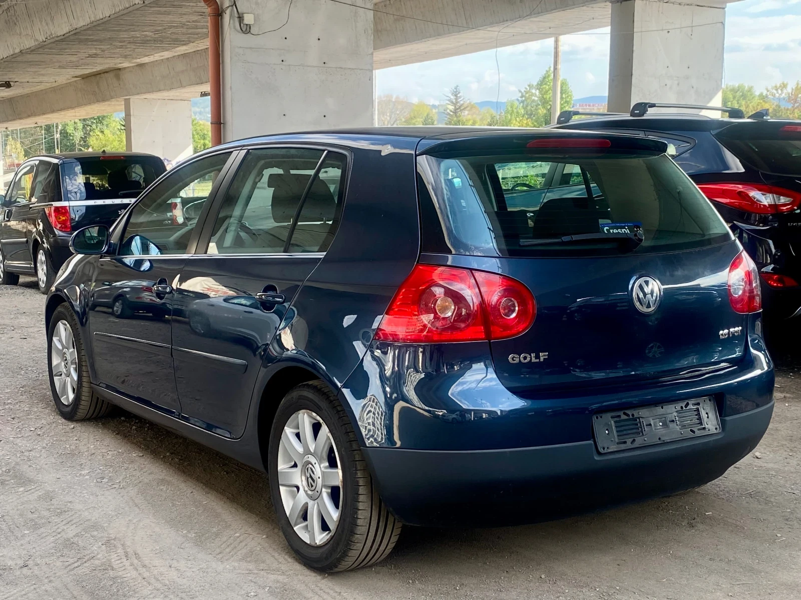 VW Golf 1.6-SPORT LINE - изображение 6