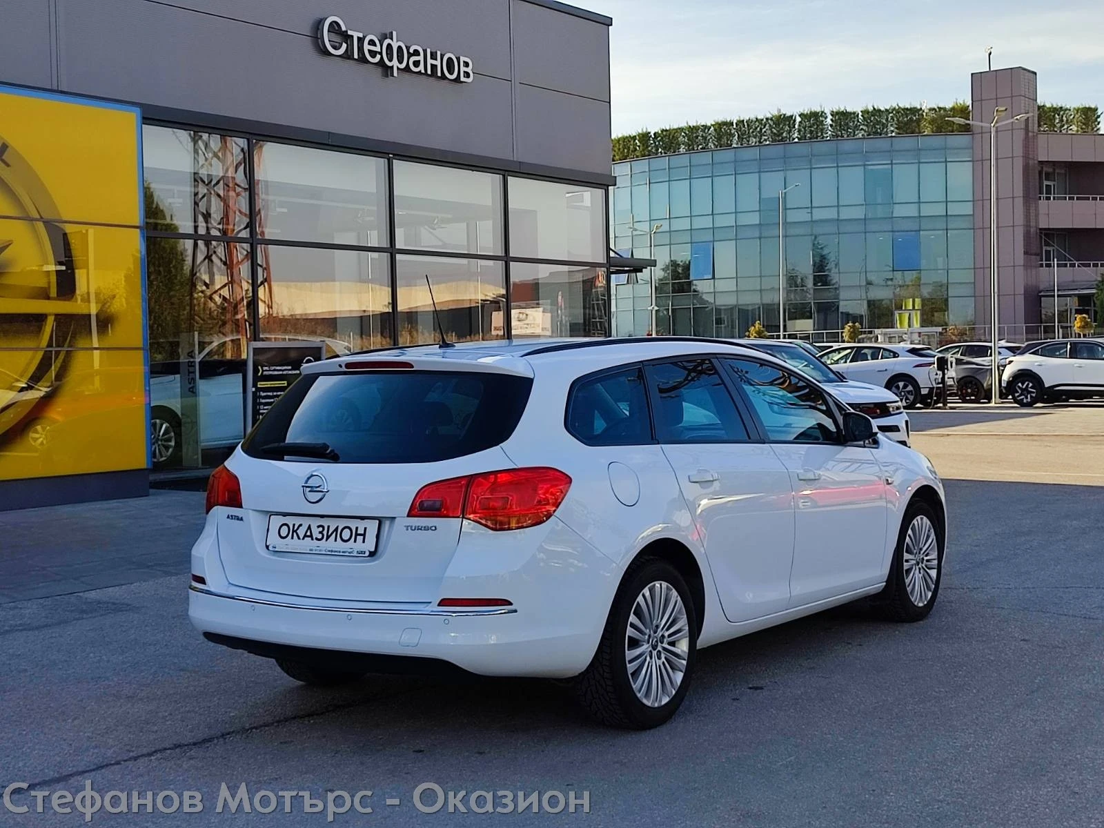 Opel Astra J Sp. Tourer 1.4 Turbo (140HP) MT6 N1 3+ 1  - изображение 8