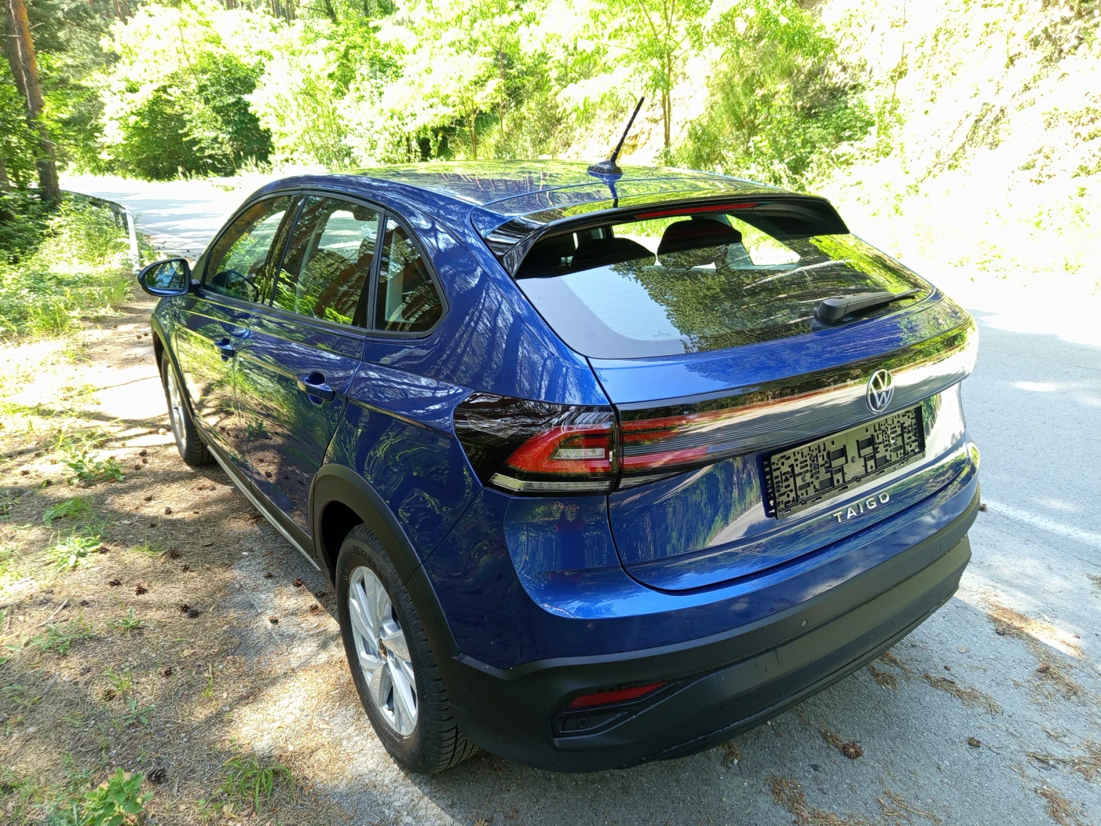 VW Taigo 1.0бенз.95к.с - изображение 7