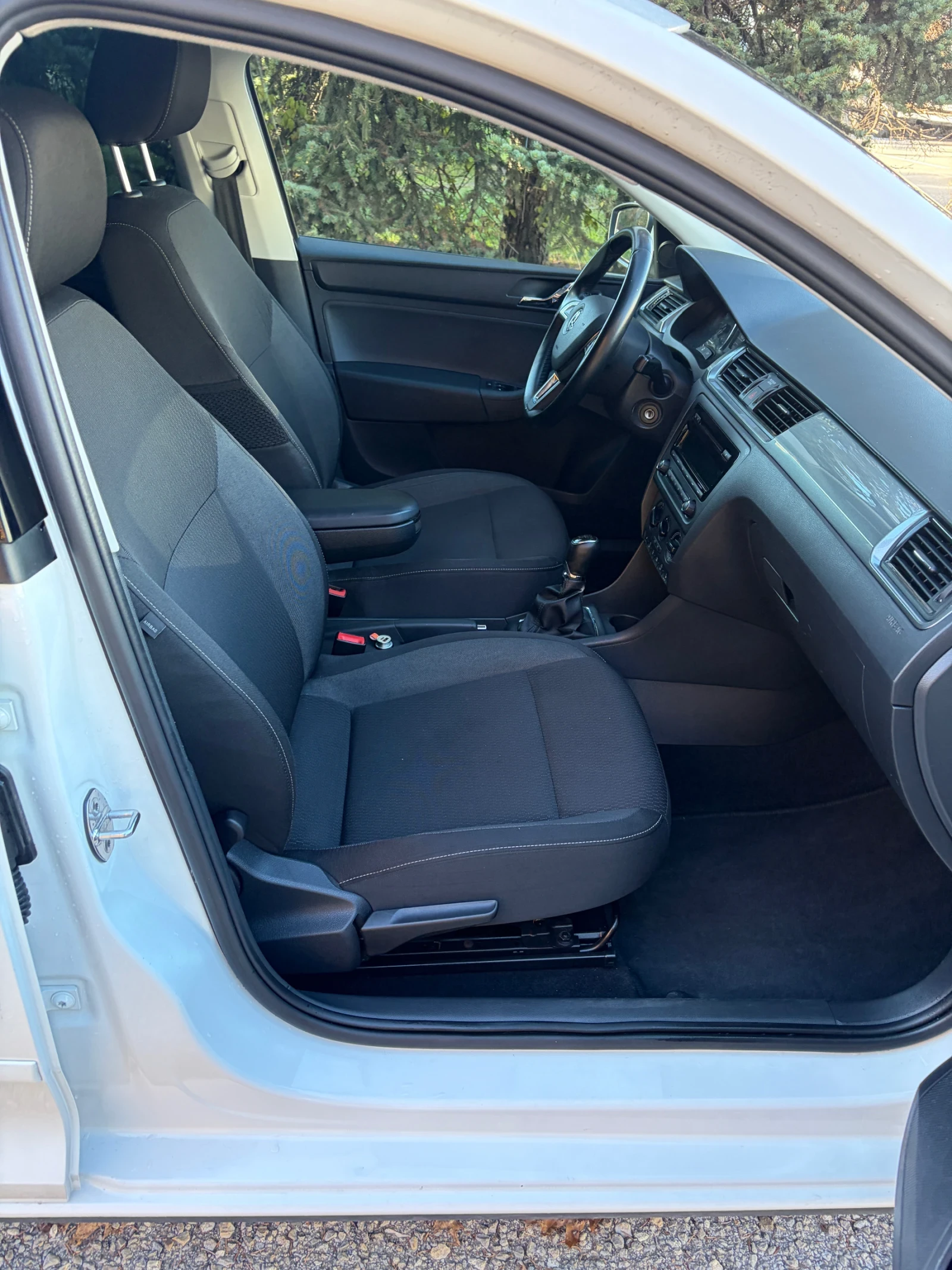 Skoda Rapid 1.6 TDI | Mobile.bg   14