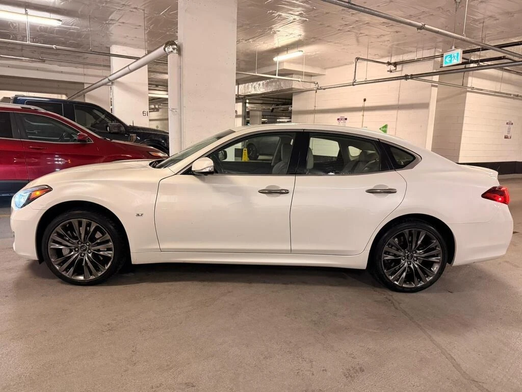 Infiniti Q70 * * CARFAX * *   * *  | Mobile.bg   4
