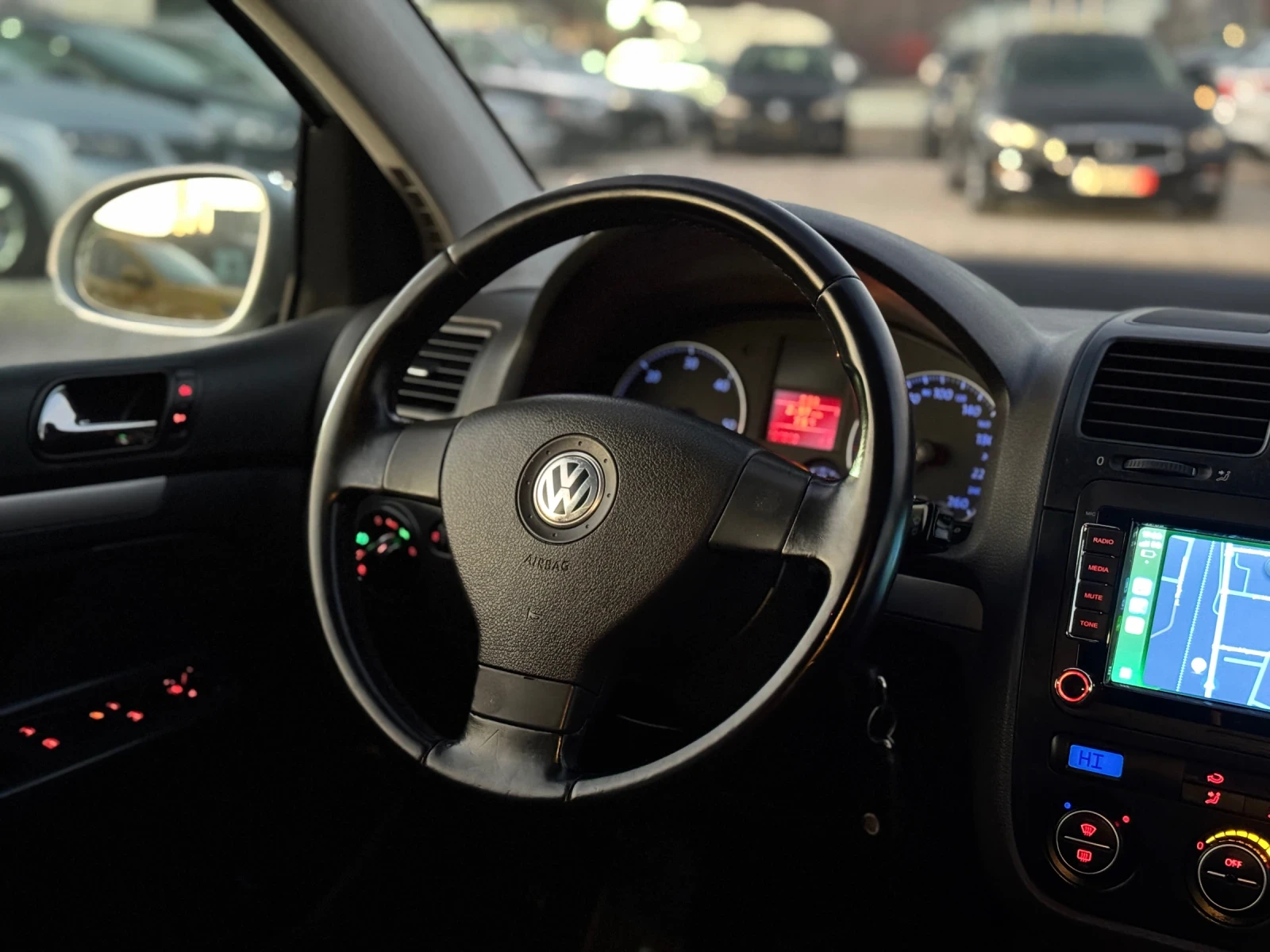 VW Golf 2.0TDI NAVI CLIMA  | Mobile.bg � ����������� 10