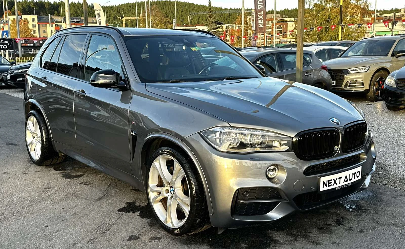 BMW X5M 50D 381HP HUD DISTRONIC BLIND SPOT LANE ASSIST - изображение 3