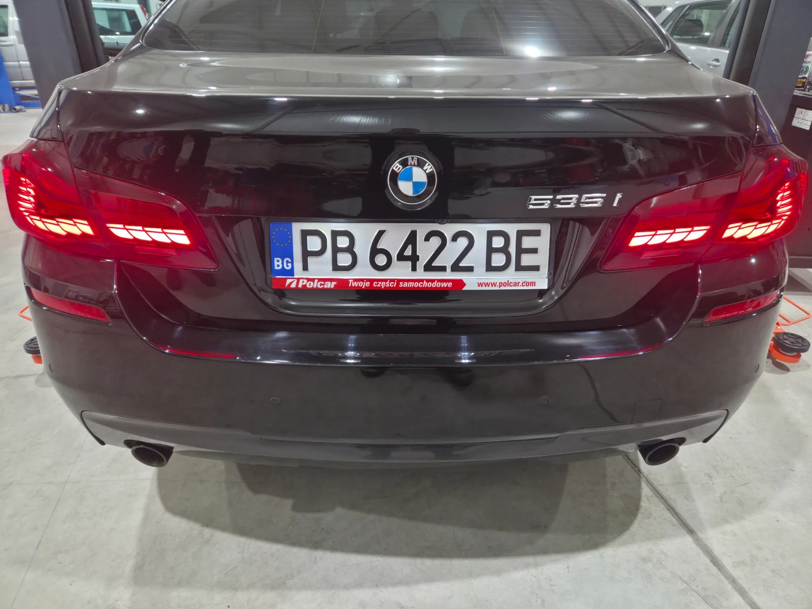 BMW 535 M-PACK 360 CAMERA  HEAD UP KEYLESS, снимка 13 - Автомобили и джипове - 53447094