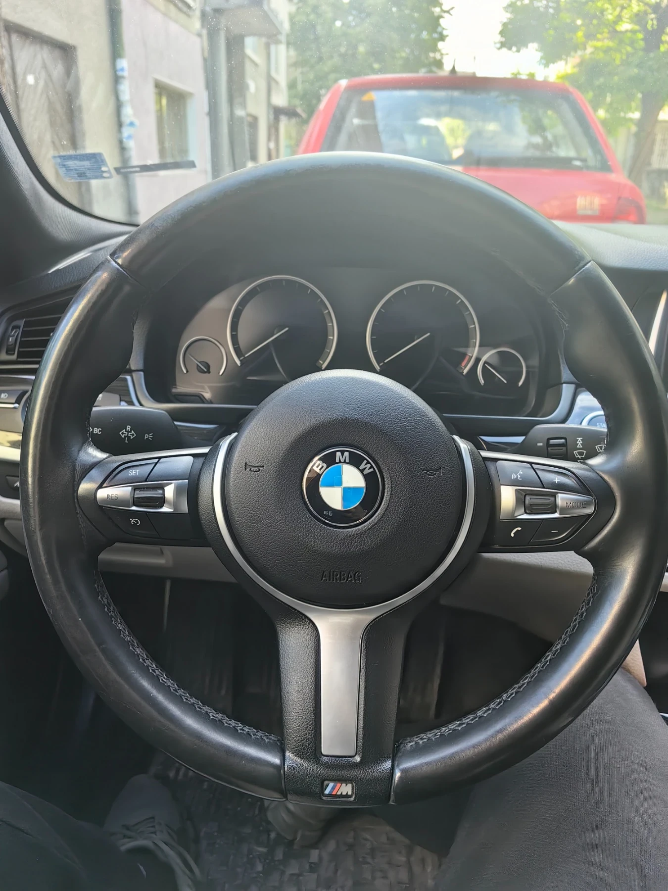 BMW 535 M-PACK 360 CAMERA  HEAD UP KEYLESS - изображение 10