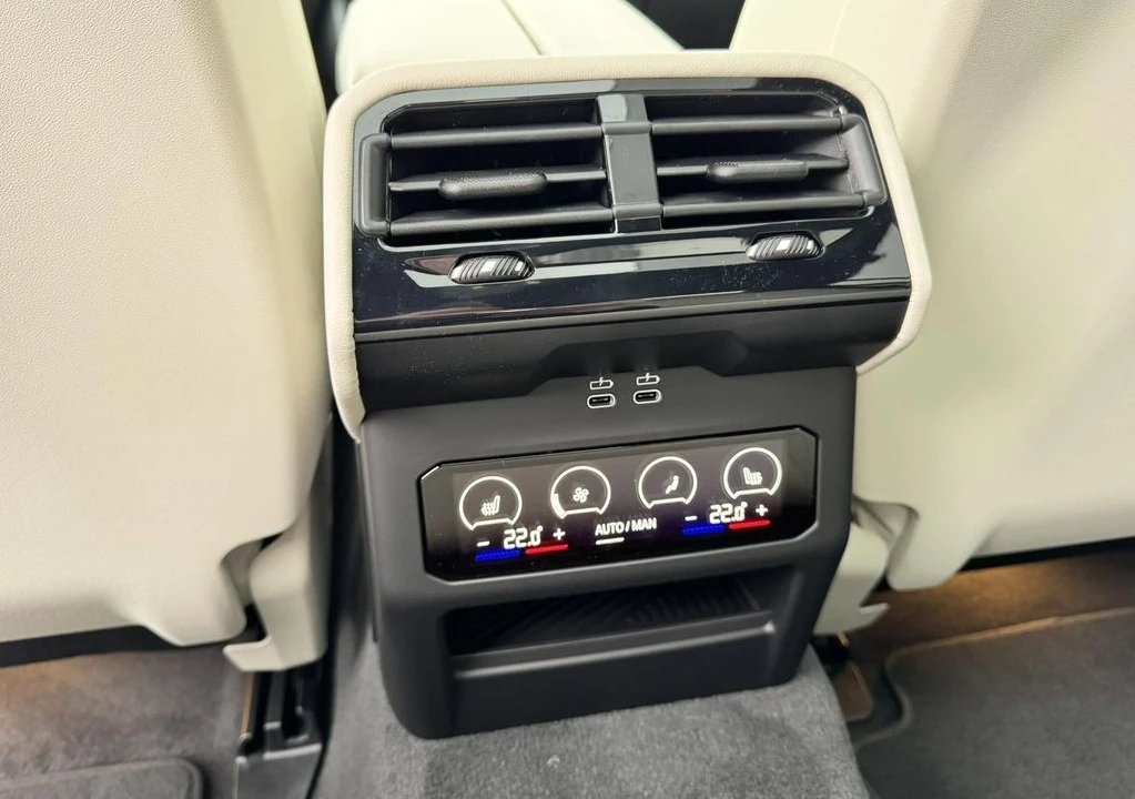 BMW i5 M60 xDrive, снимка 10 - Автомобили и джипове - 53992784