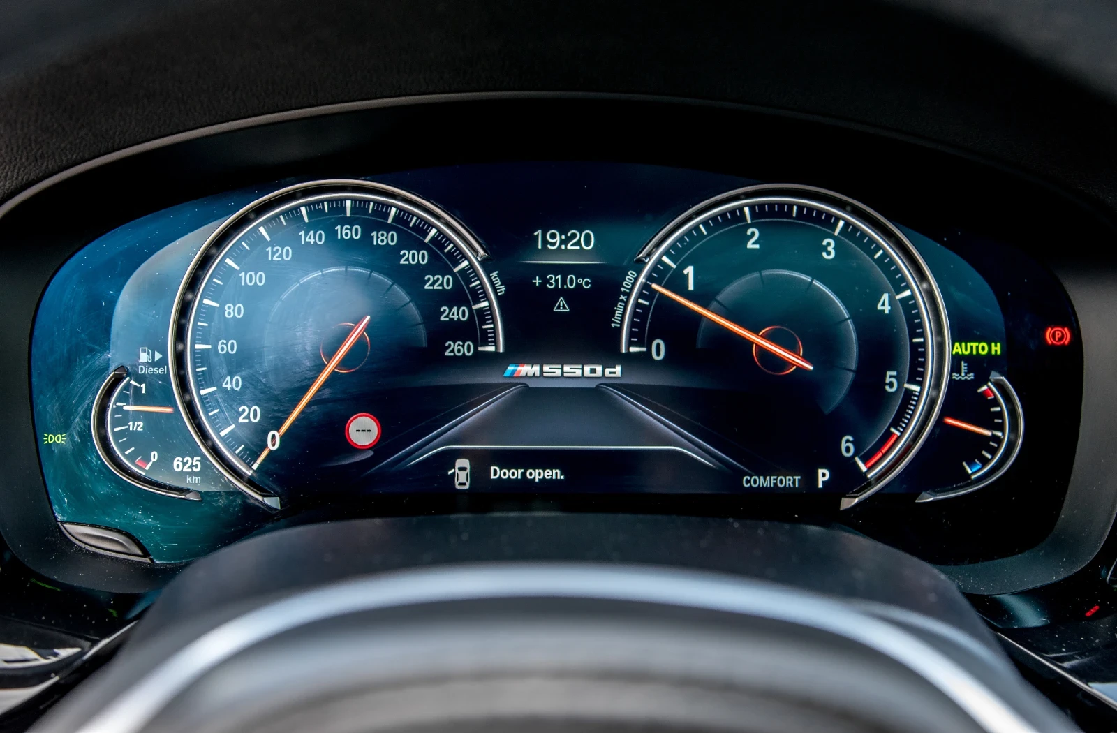 BMW 530 xDrive 265к.с M-Pack, снимка 8 - Автомобили и джипове - 54006940