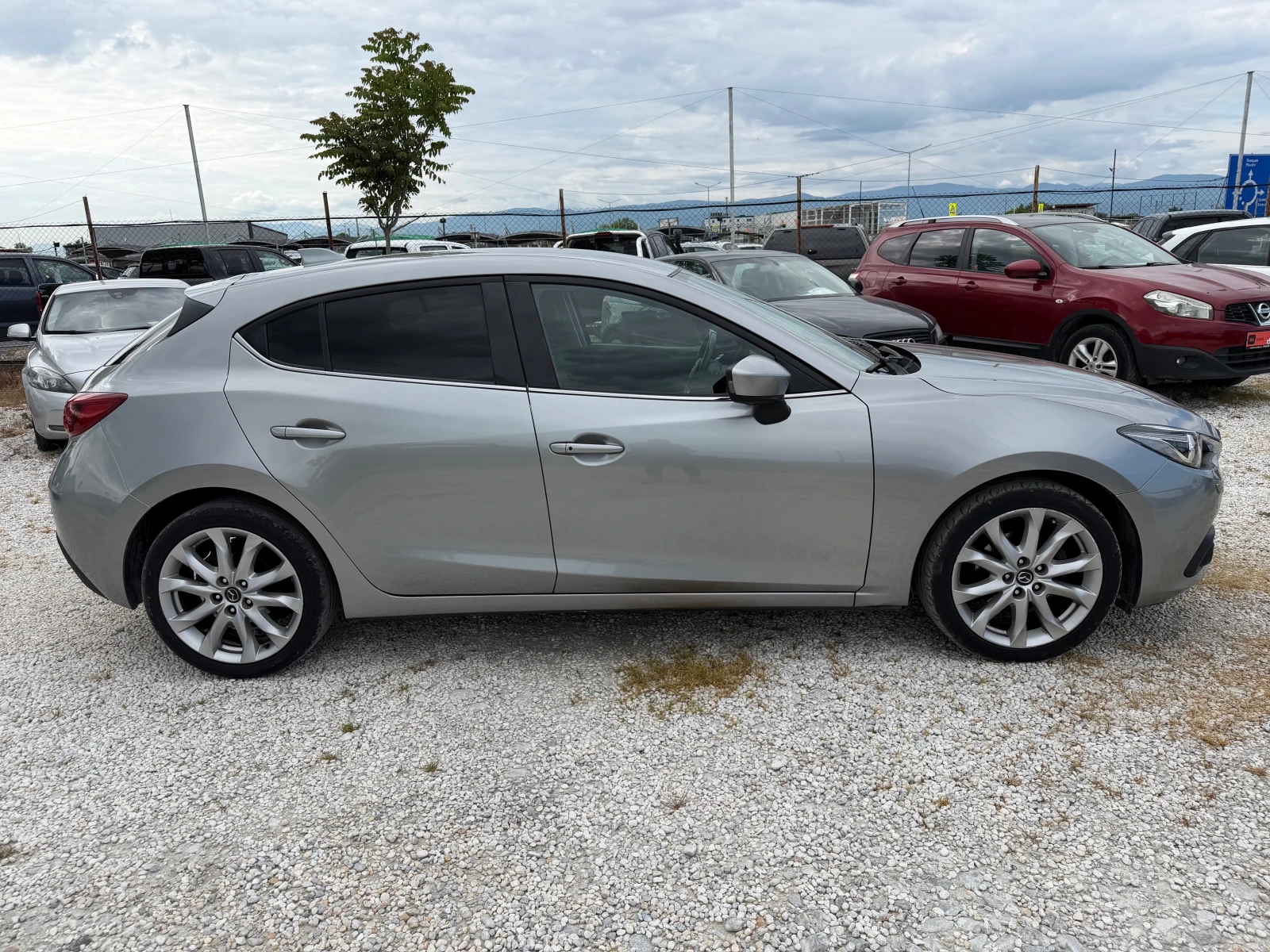 Mazda 3 2.2D-NAVI-KAMERA-PODGREV-HEAD UP-AVTOMAT-XENON | Mobile.bg � ����������� 6