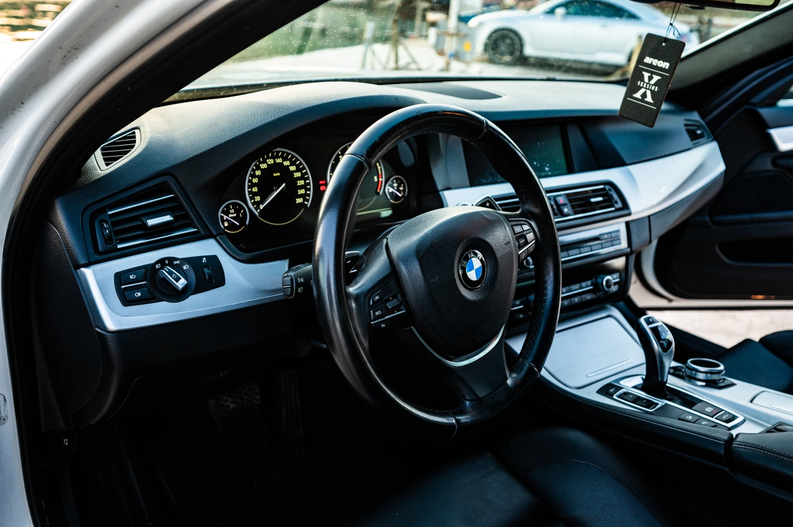 BMW 530, снимка 5 - Автомобили и джипове - 54709511
