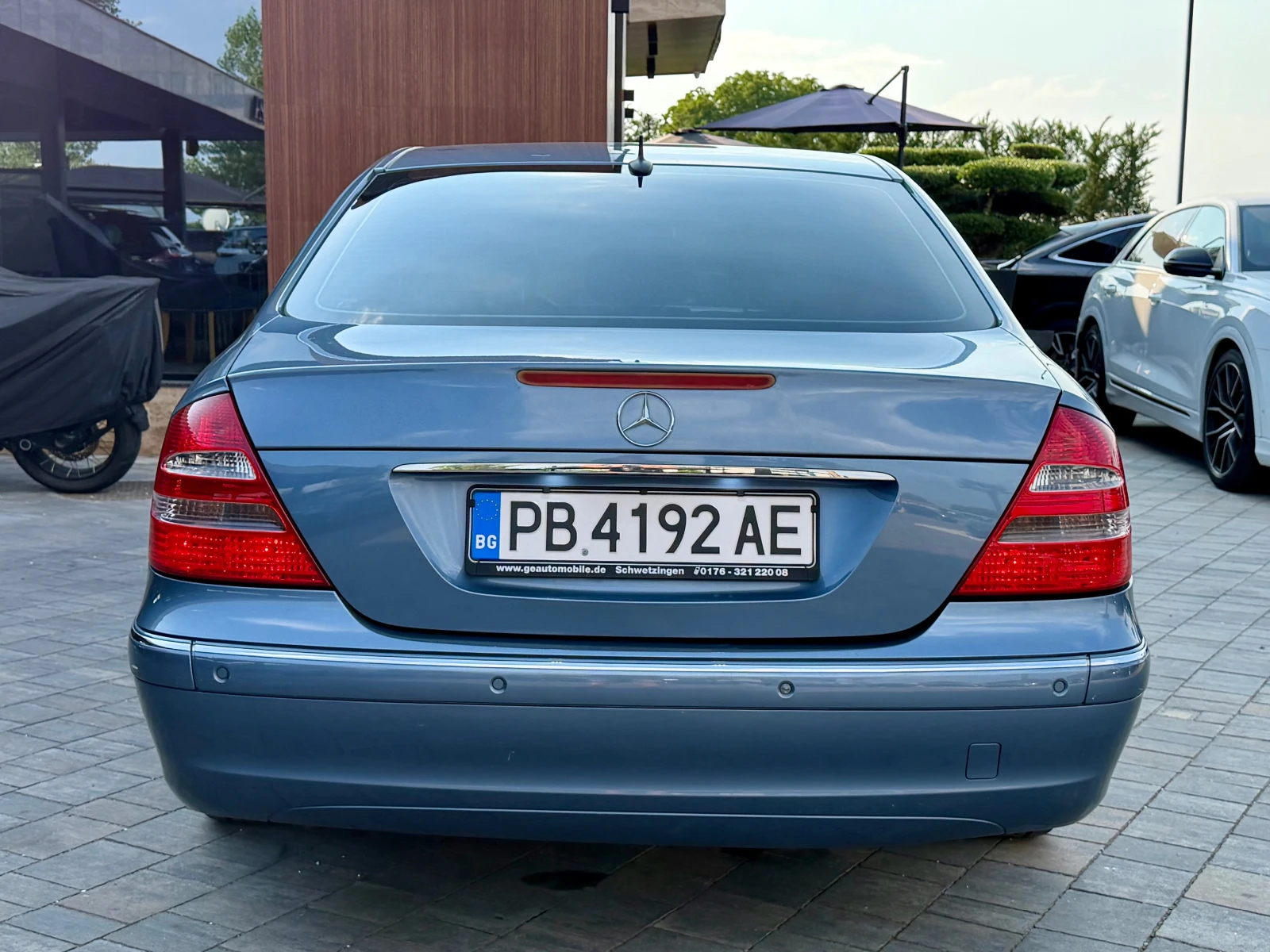 Mercedes-Benz E 240 Elegance * NAVI* Xenon* , снимка 5 - Автомобили и джипове - 55578856