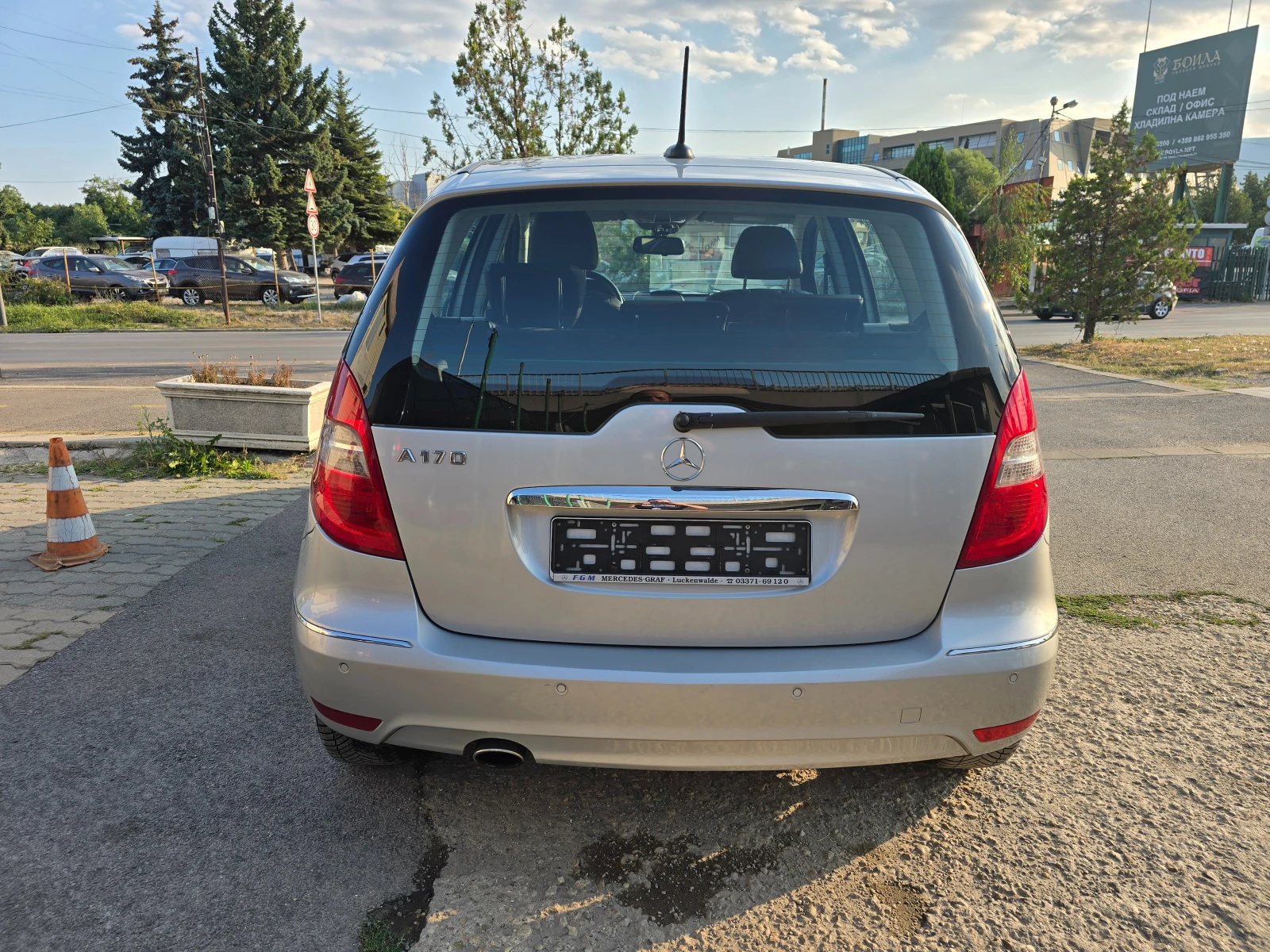 Mercedes-Benz A 170 1.7 автоматик перфектна, снимка 5 - Автомобили и джипове - 55592125