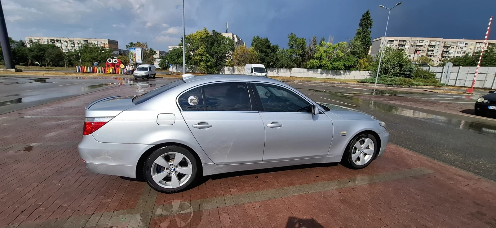 BMW 530, снимка 4 - Автомобили и джипове - 55790668