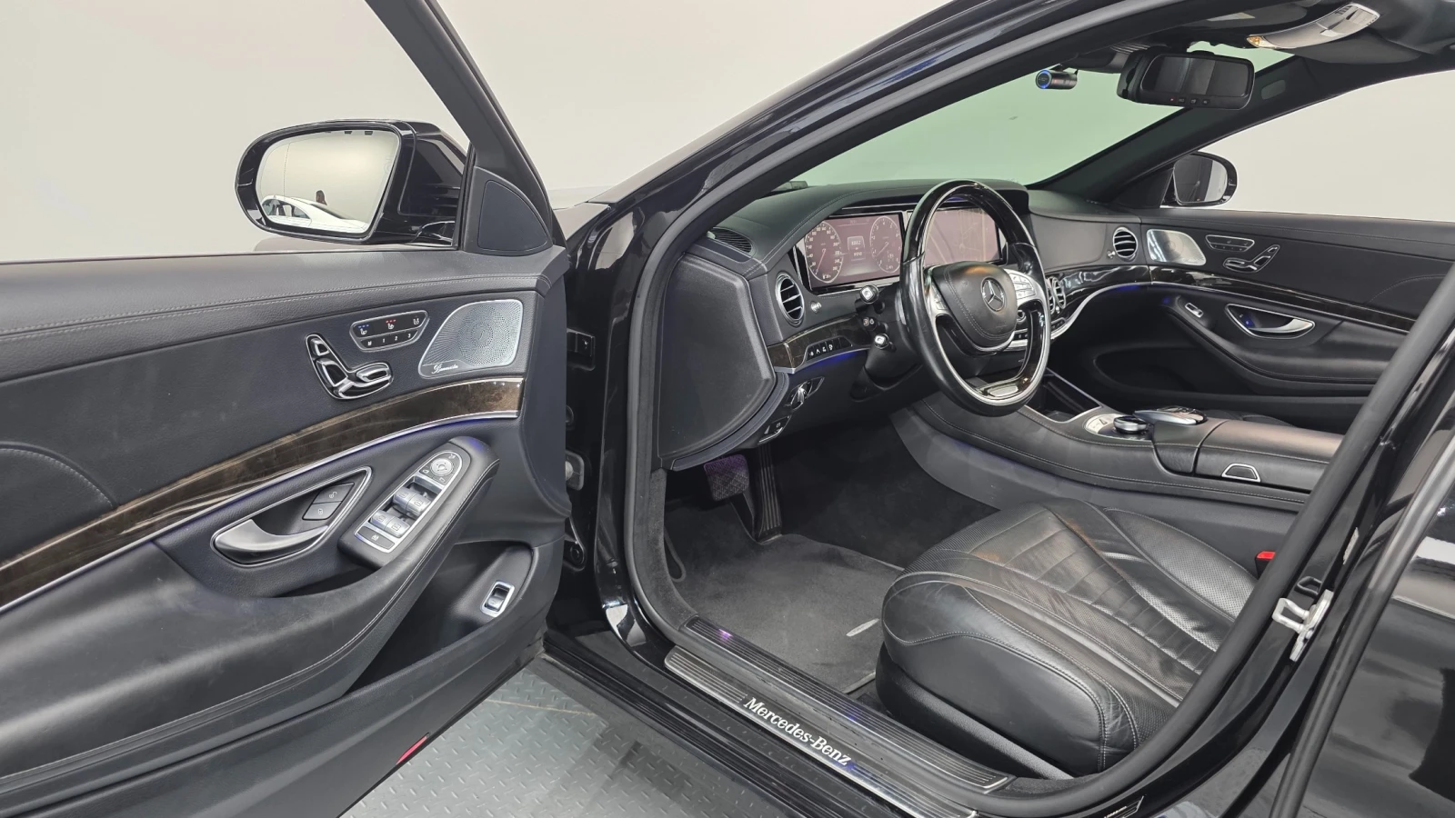 Mercedes-Benz S 500 4.7 V8 Biturbo 4MATIC, FULL, снимка 8 - Автомобили и джипове - 55818147