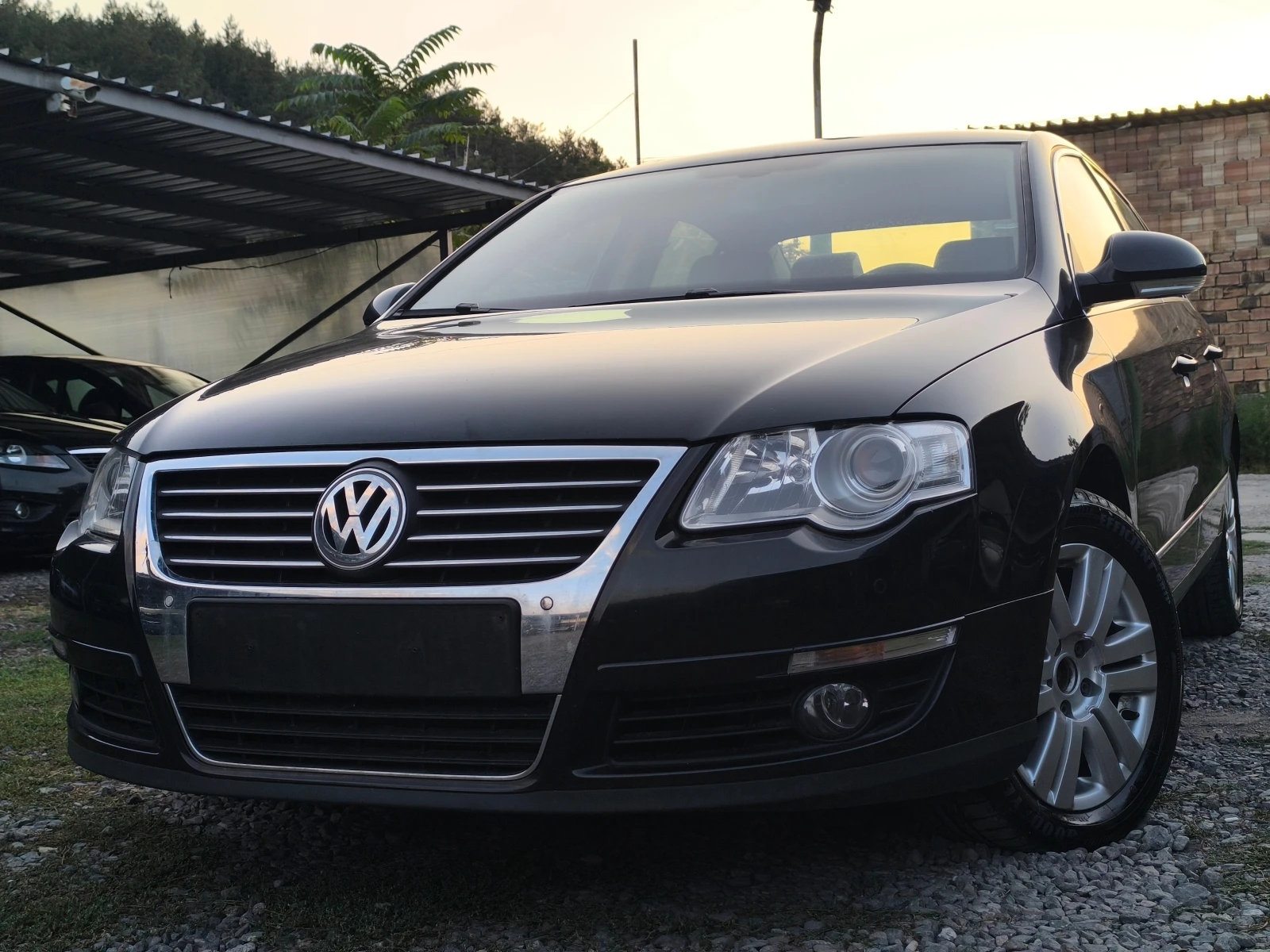 VW Passat -1.9TDI-105кс-HIGHLINE-КОЖА-КЛИМАТРОНИК-НАВИГАЦИЯ-, снимка 7 - Автомобили и джипове - 55902633