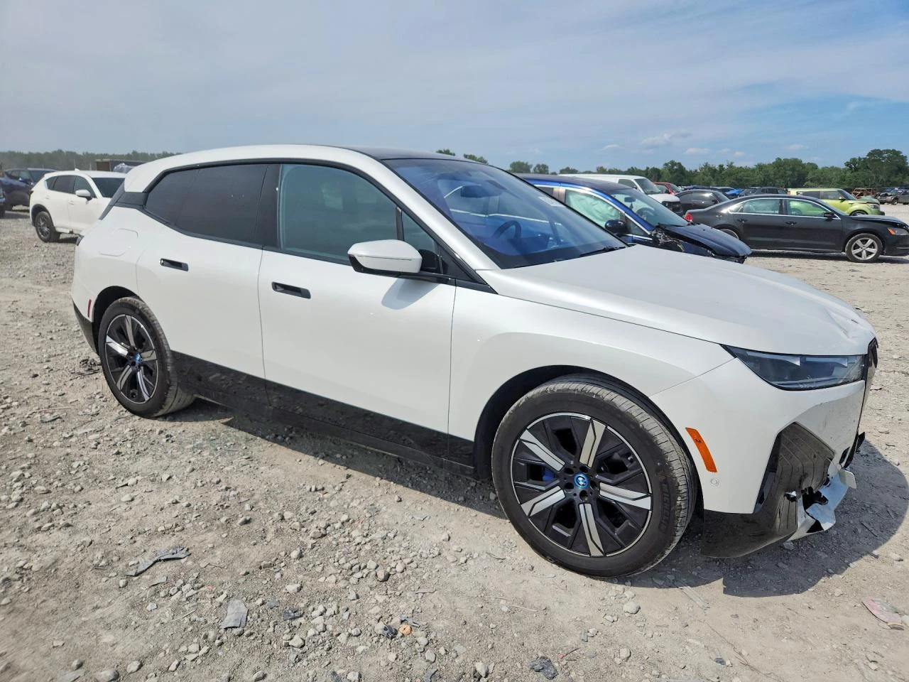 BMW iX XDRIVE 50, снимка 4 - Автомобили и джипове - 56213106